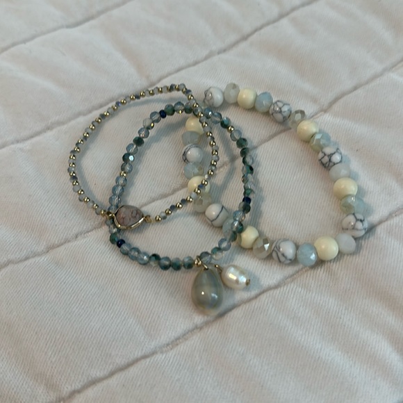 Beaded bracelets (3) excellent condition - Picture 1 of 2
